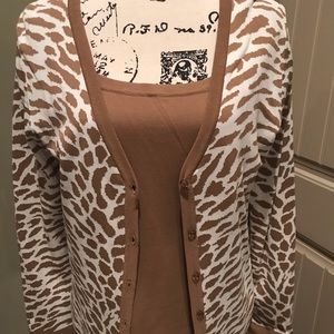 Pretty tank and cardigan set